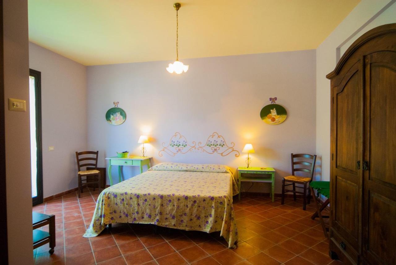 B&B La Rena Rossa Николози Экстерьер фото